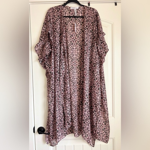 NWT BCBGeneration Floral pleated Kimono Tunic Open Front Flutter Sleeve Cover OS - Picture 9 of 9